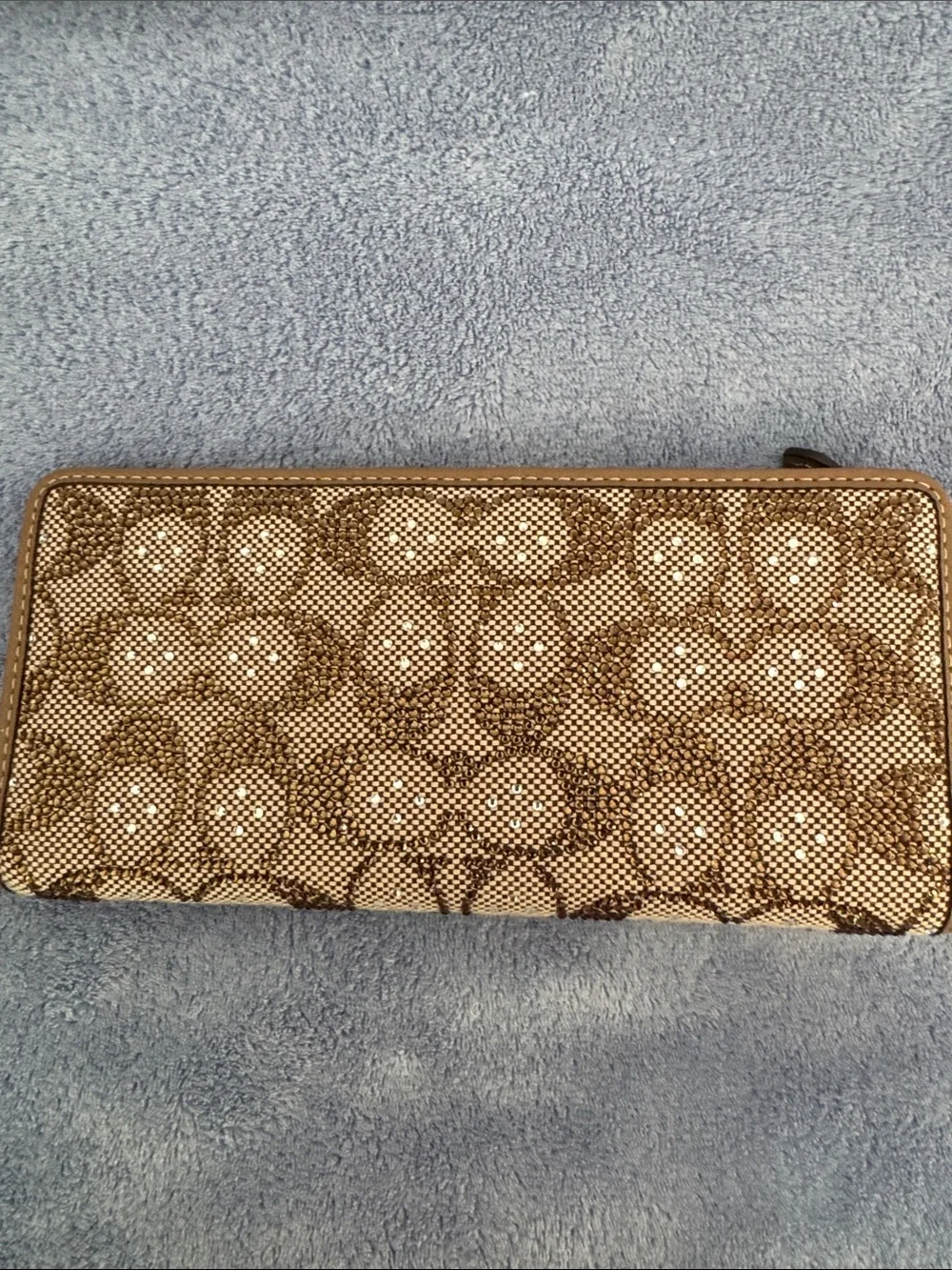Coach Essential Crystal Signature Jacquard Slim Wallet